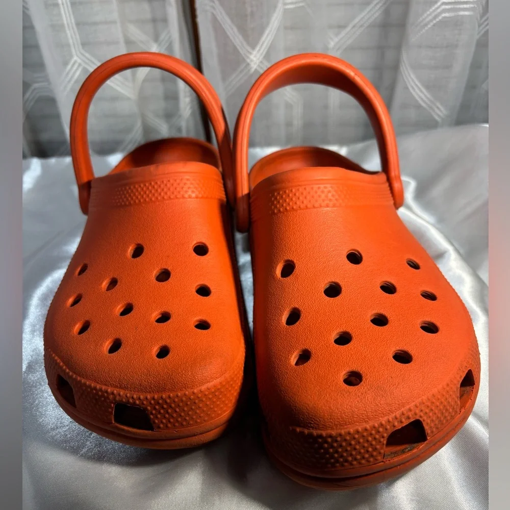 CROCS classic clogs